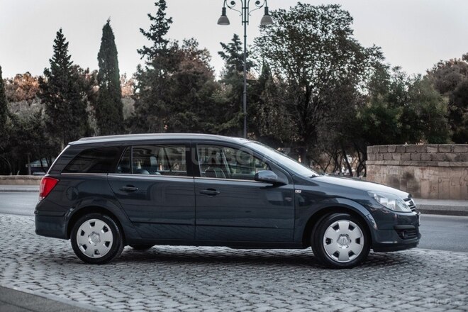 Opel Astra 2005, 392,000 km - 1.9 l - Bakı