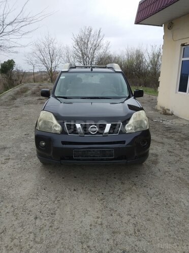 Nissan X-Trail 2008, 340,000 km - 2.5 l - Ucar