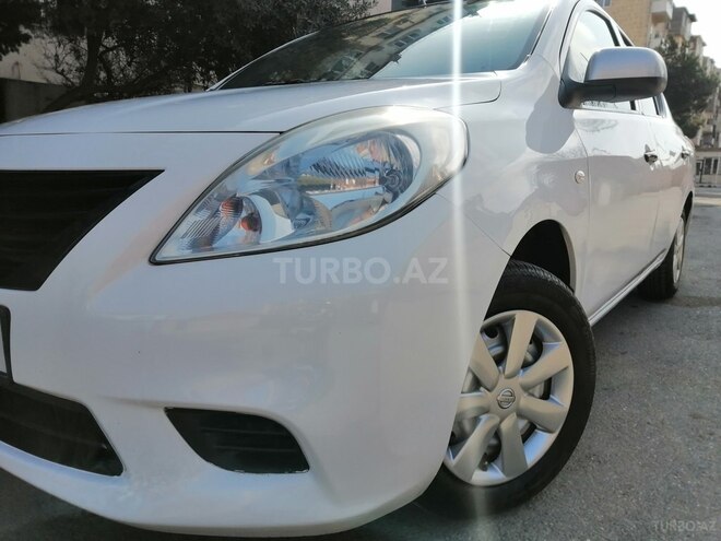 Nissan Sunny 2012, 230,000 km - 1.5 л - Bakı