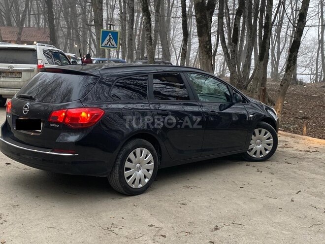 Opel Astra 2016, 76,000 km - 1.4 l - Quba