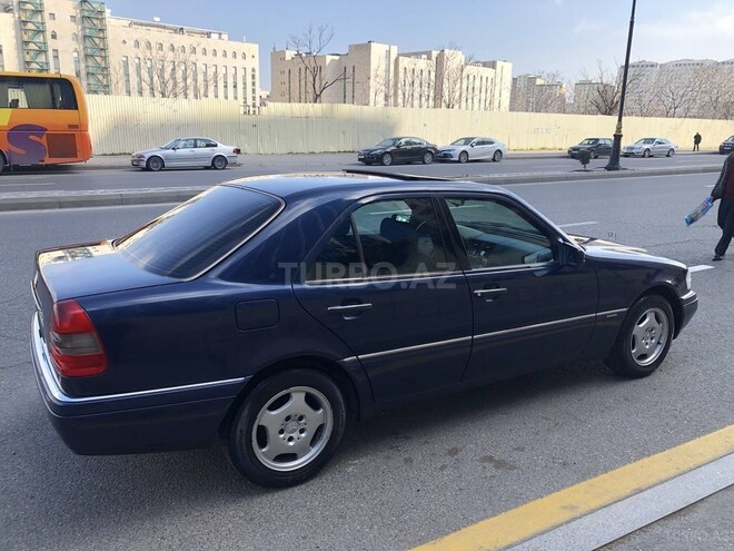Mercedes C 180 1995, 268,500 km - 1.8 l - Bakı
