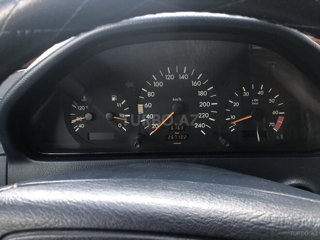 Mercedes C 180 1995, 268,500 km - 1.8 l - Bakı