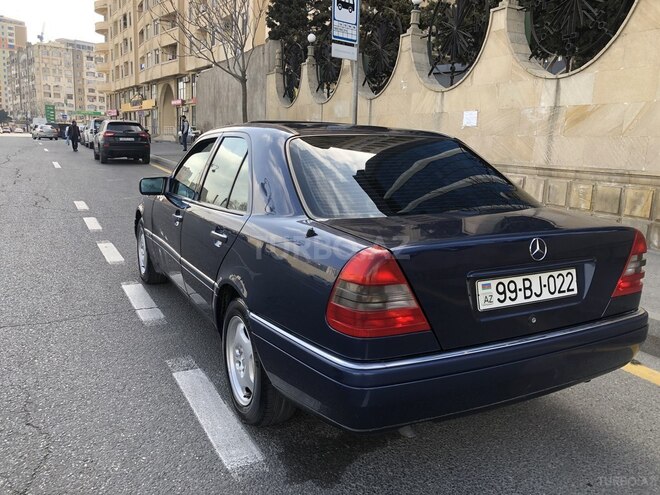 Mercedes C 180 1995, 268,500 km - 1.8 l - Bakı