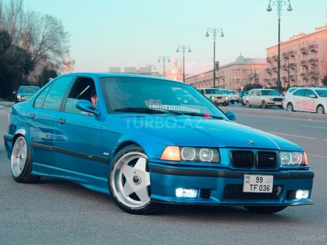 BMW 320 1997, 250,000 km - 2.0 l - Bakı