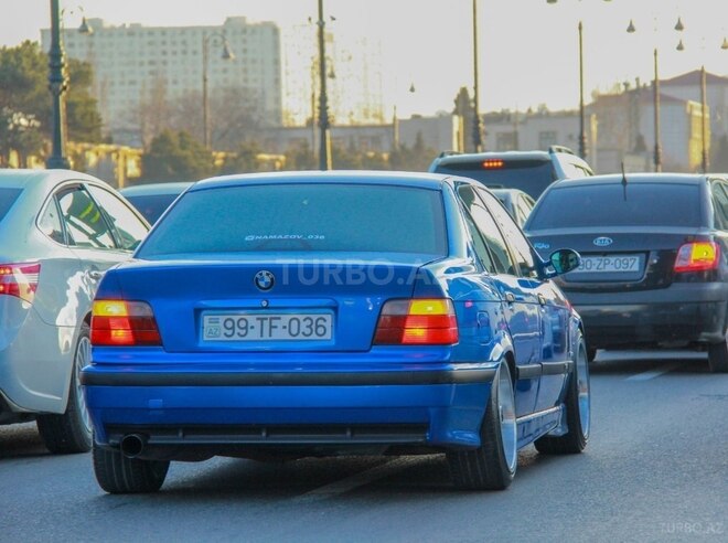 BMW 320 1997, 250,000 km - 2.0 l - Bakı