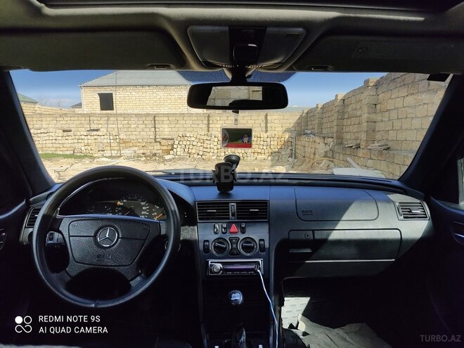 Mercedes C 220 2000, 582,123 km - 2.2 л - Bakı
