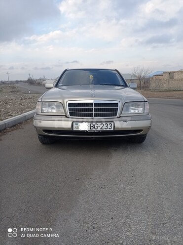 Mercedes C 220 1996, 350,000 km - 2.2 l - Göygöl