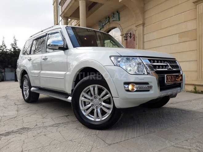 Mitsubishi Pajero 2015, 165,000 km - 3.8 л - Sumqayıt