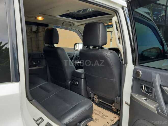 Mitsubishi Pajero 2015, 165,000 km - 3.8 л - Sumqayıt