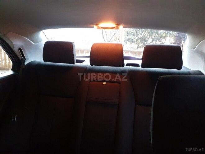 Mercedes E 240 1999, 248,000 km - 2.4 л - Bakı