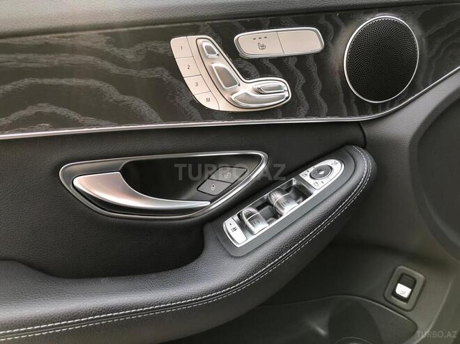 Mercedes C 300 2018, 37,500 km - 2.0 л - Bakı