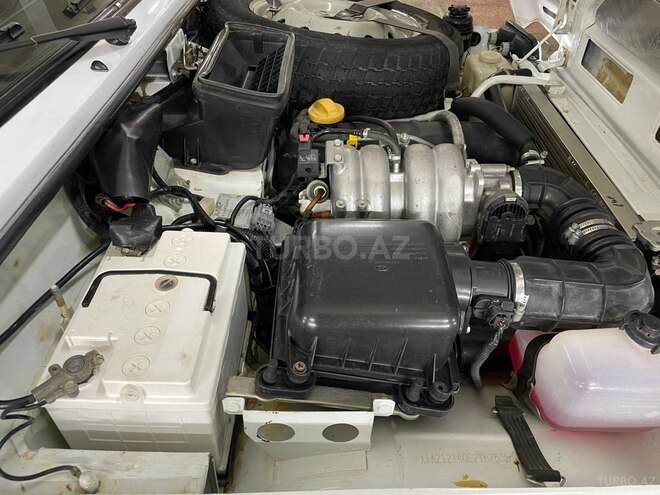 LADA (VAZ) Niva 2015, 100,000 km - 1.7 l - Gəncə