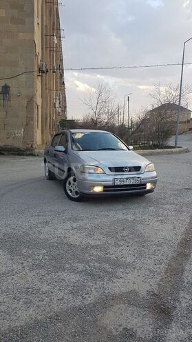 Opel Astra 2000, 260,000 km - 1.6 l - Bakı