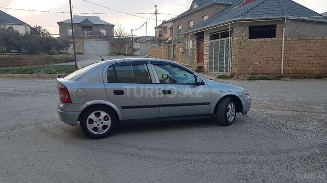 Opel Astra 2000, 260,000 km - 1.6 l - Bakı