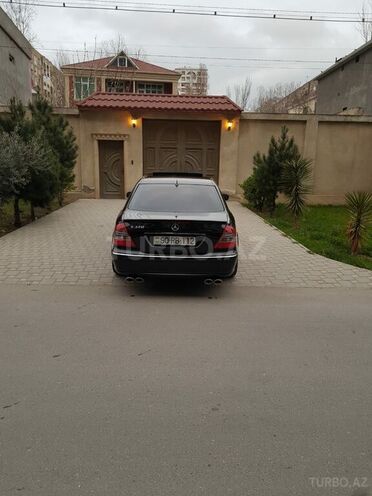 Mercedes E 320 2004, 236,000 km - 3.2 л - Bakı