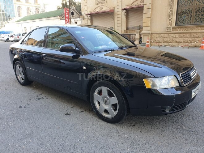 Audi A4 2003, 203,600 km - 1.8 l - Bakı