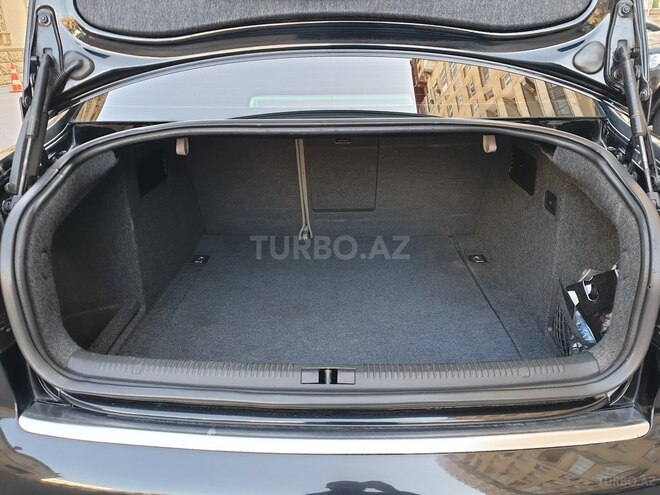 Audi A4 2003, 203,600 km - 1.8 l - Bakı