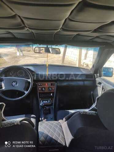 Mercedes E 250 1990, 354,000 km - 2.5 л - Gəncə