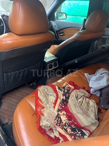BMW 520 2003, 315,000 km - 2.0 l - Bakı