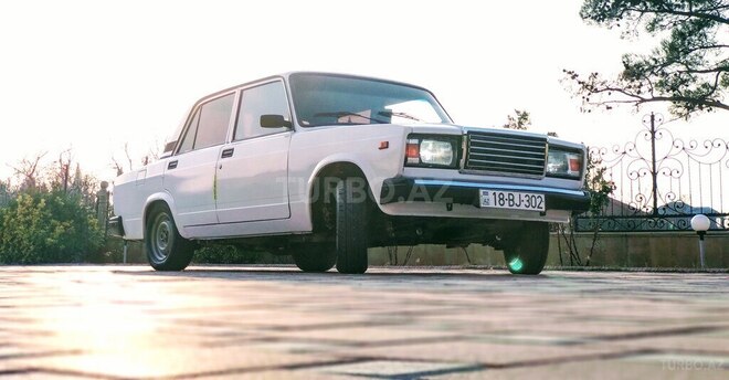 LADA (VAZ) 2107 2007, 172,000 km - 1.6 l - Şirvan
