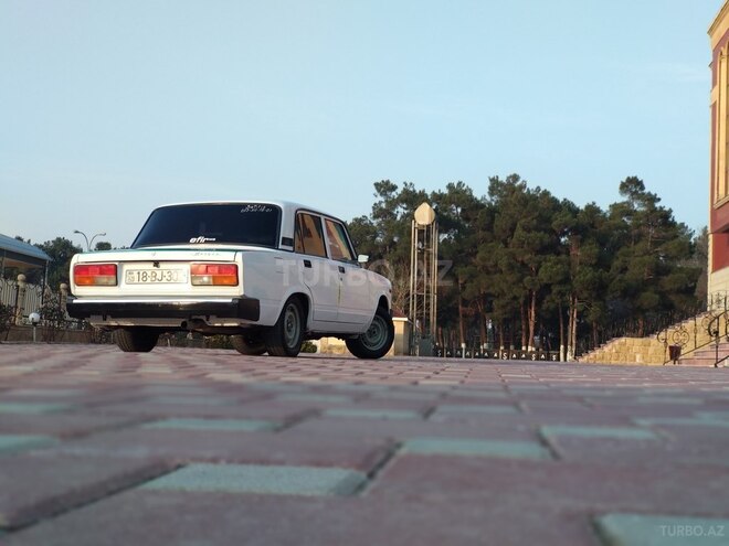 LADA (VAZ) 2107 2007, 172,000 km - 1.6 l - Şirvan