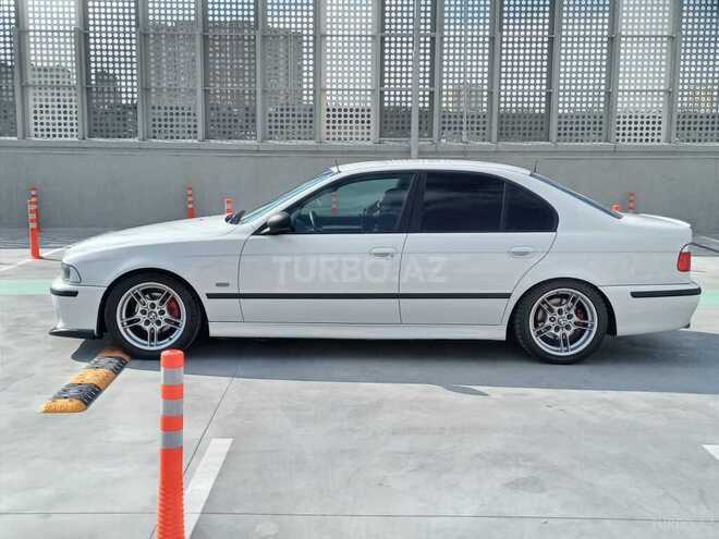 BMW 525 2001, 246,000 km - 2.5 l - Bakı