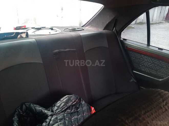 Mercedes C 280 1994, 299,999 km - 2.8 л - Bakı