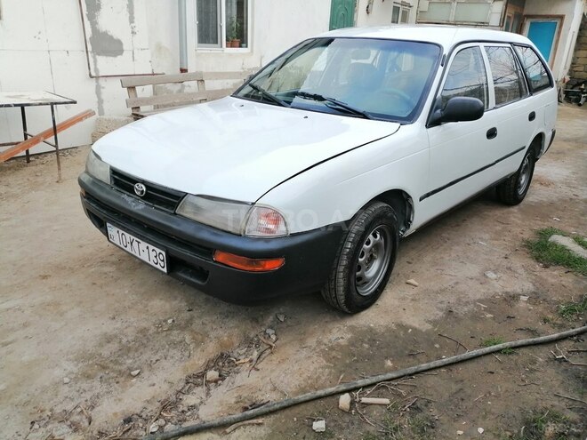 Toyota Corolla 1995, 350,000 km - 1.3 l - Bakı