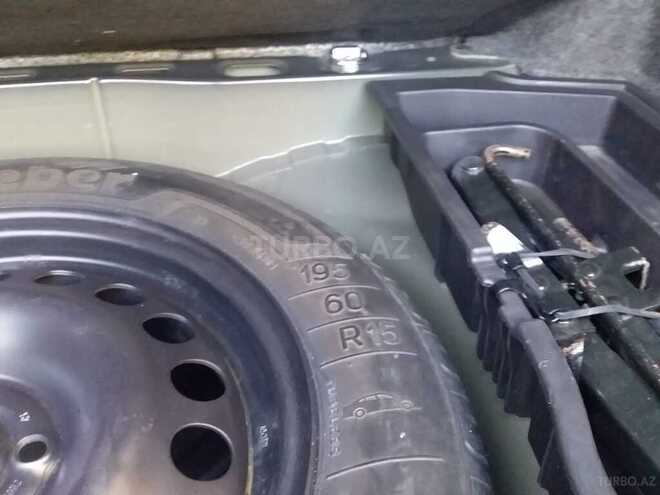 Toyota Corolla 2005, 166,264 km - 1.4 l - Bakı