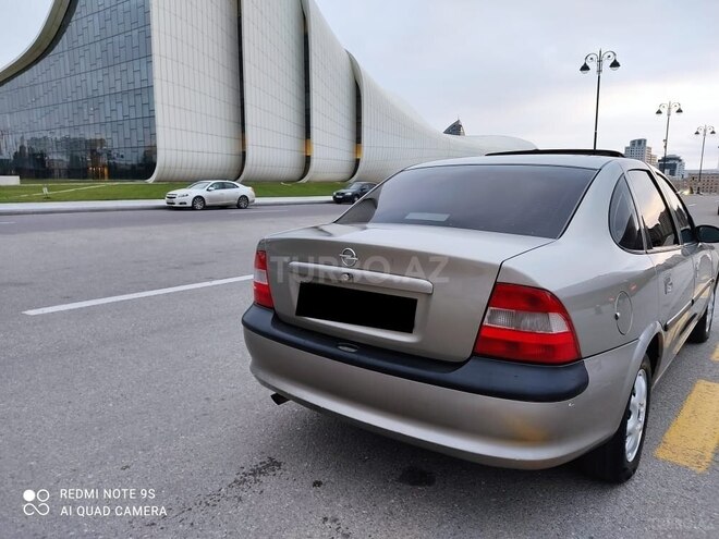 Opel Vectra 1997, 350,000 km - 1.8 л - Bakı