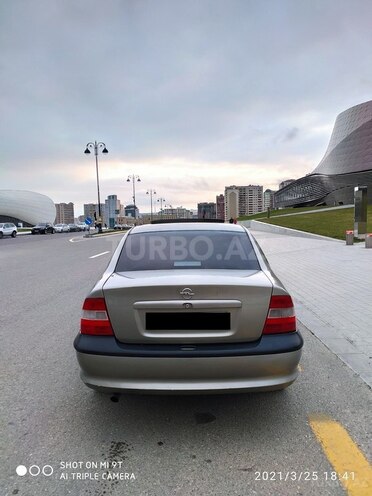 Opel Vectra 1997, 350,000 km - 1.8 л - Bakı