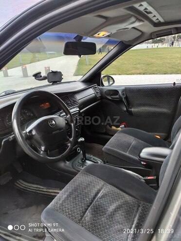 Opel Vectra 1997, 350,000 km - 1.8 л - Bakı