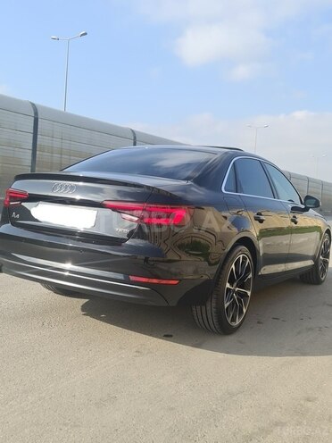 Audi A4 2018, 88,800 km - 1.4 l - Bakı