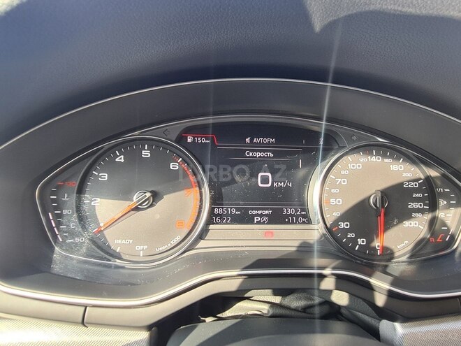 Audi A4 2018, 88,800 km - 1.4 l - Bakı