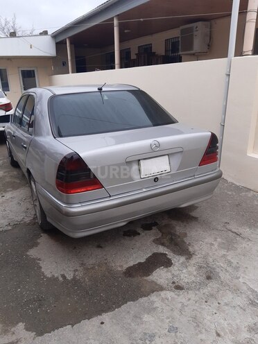 Mercedes C 240 1999, 367,890 km - 2.6 l - Bakı