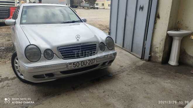 Mercedes E 240 2001, 346,692 km - 2.4 l - Bakı
