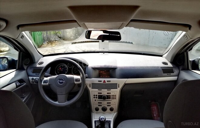 Opel Astra 2007, 232,200 km - 1.3 l - Bakı