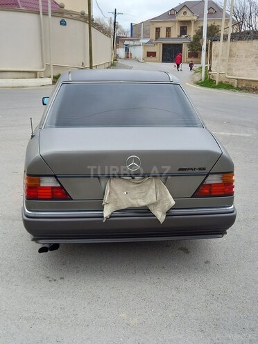 Mercedes E 300 1991, 235,000 km - 3.0 l - Bakı