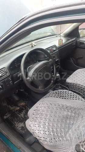 Opel Vectra 1994, 256,321 km - 2.0 л - Zaqatala