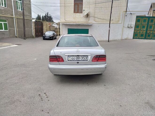 Mercedes E 230 1996, 480,000 km - 2.3 l - Bakı