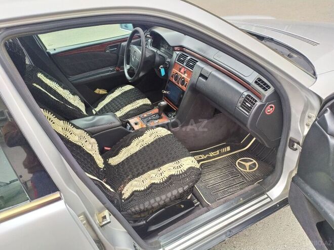 Mercedes E 230 1996, 480,000 km - 2.3 l - Bakı