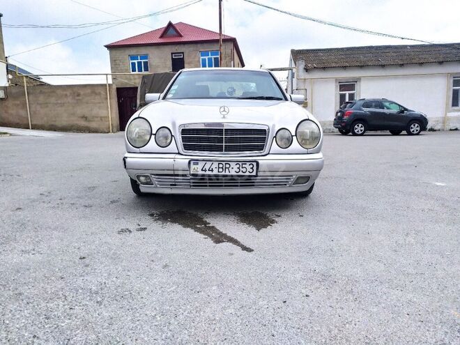 Mercedes E 230 1996, 480,000 km - 2.3 l - Bakı