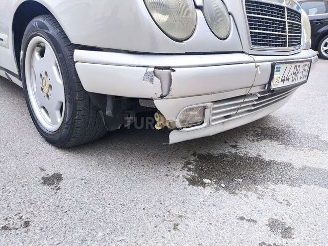 Mercedes E 230 1996, 480,000 km - 2.3 l - Bakı
