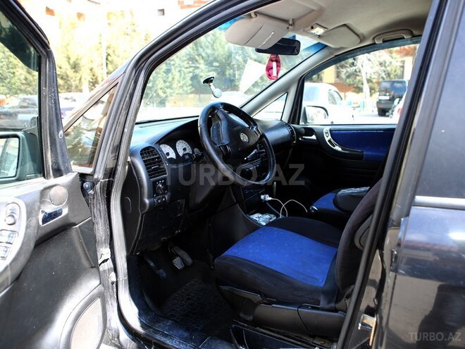 Opel Zafira 1999, 321,426 km - 1.8 l - Sumqayıt