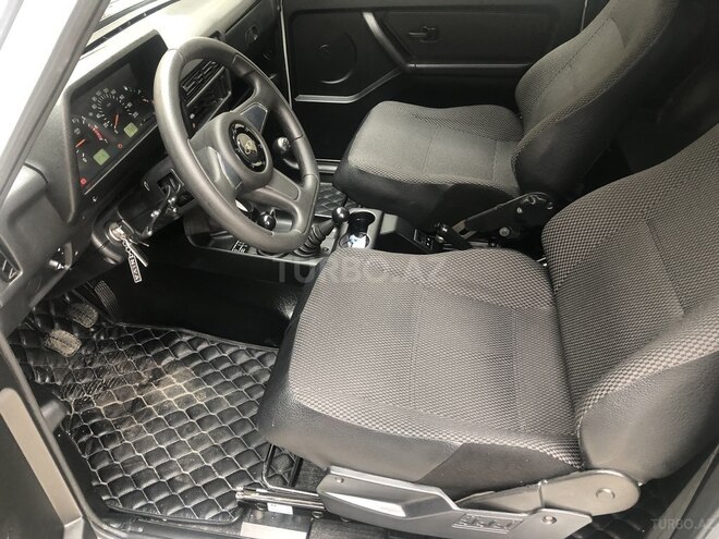 LADA (VAZ) Niva 2018, 19,000 km - 1.7 l - Şəki