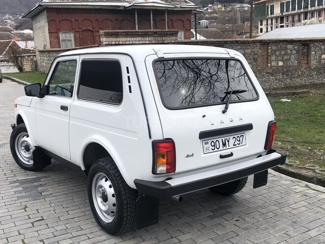 LADA (VAZ) Niva 2018, 19,000 km - 1.7 l - Şəki
