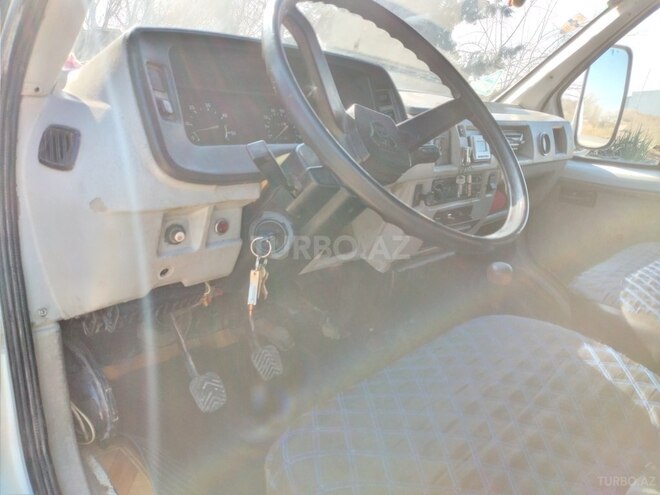 GAZ 2705 1999, 456,987 km - 2.7 l - Salyan