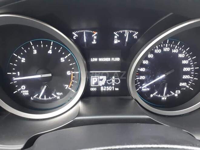 Toyota Land Cruiser 2012, 97,000 km - 4.6 l - Bakı