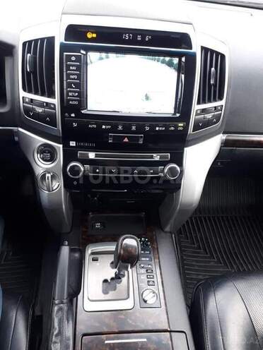 Toyota Land Cruiser 2012, 97,000 km - 4.6 l - Bakı