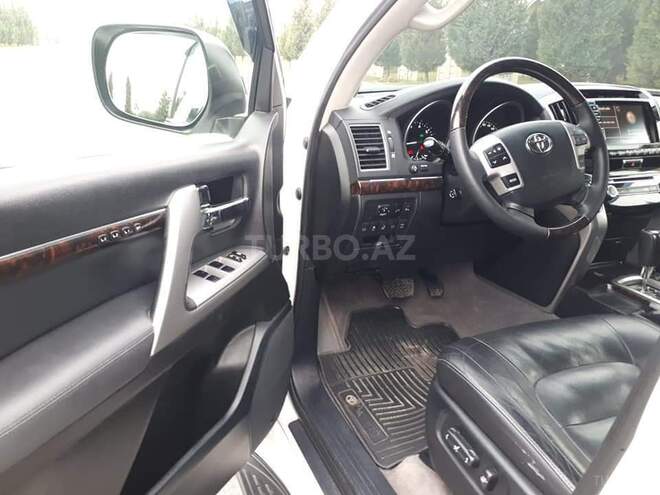 Toyota Land Cruiser 2012, 97,000 km - 4.6 l - Bakı